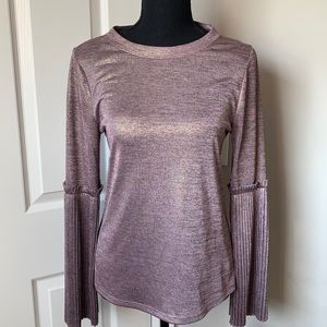 NWT Woman’s HeartSoul Long sleeve Top. Size M